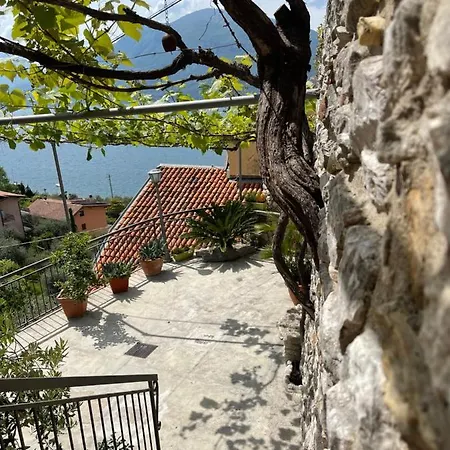 Le Due Terrazze Brenzone sul Garda
