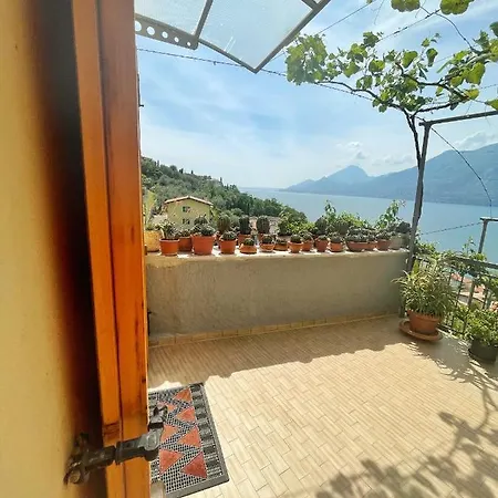 Le Due Terrazze בית נופש ברנצונה סול גארדה